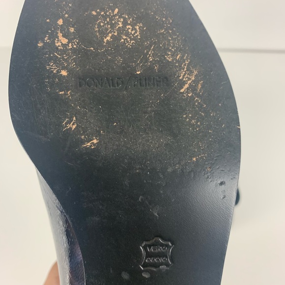 Donald J. Pliner Milann Ankle Bootie size 9.5 - Picture 6 of 10